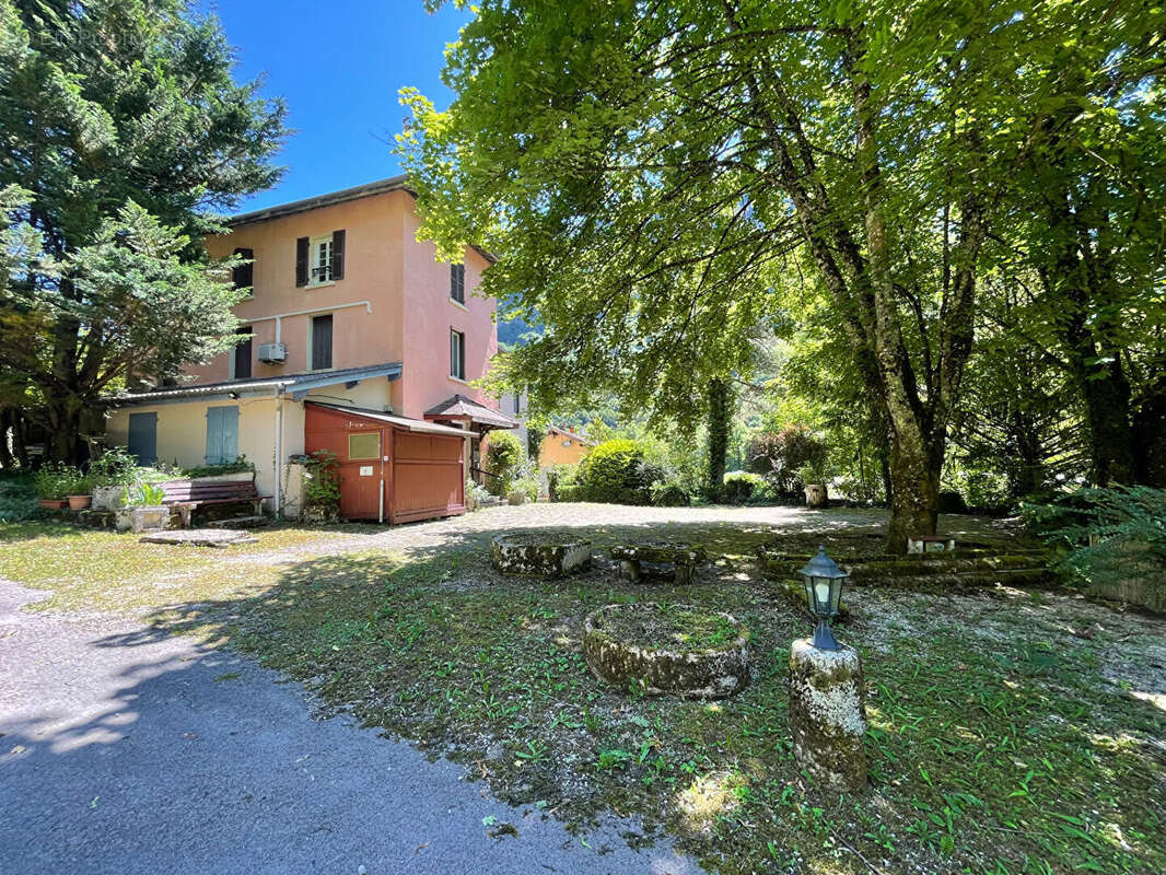 Appartement à SAINT-RAMBERT-EN-BUGEY