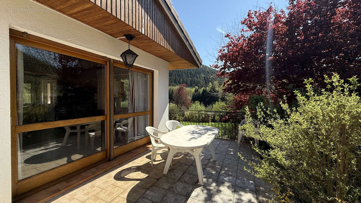 Maison à TAINTRUX