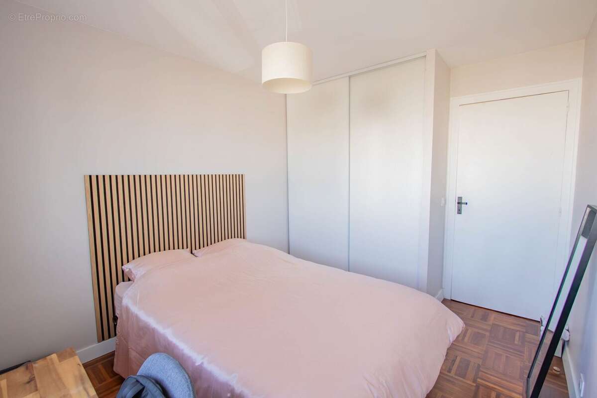 Appartement 96 m² à Angers  - photo 7