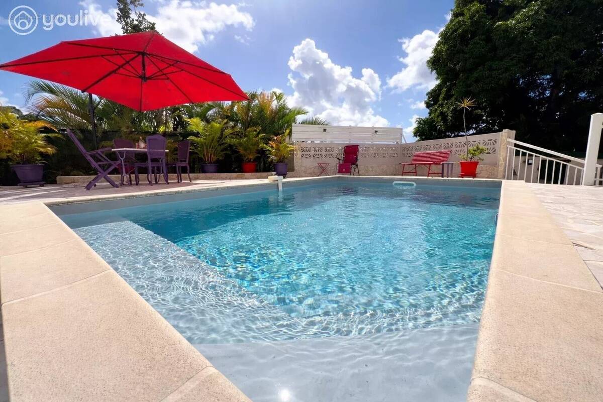 Maison à SAINT-JOSEPH