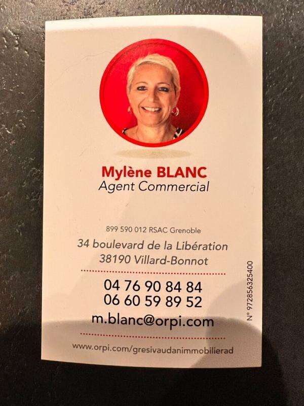 Terrain à LA COMBE-DE-LANCEY