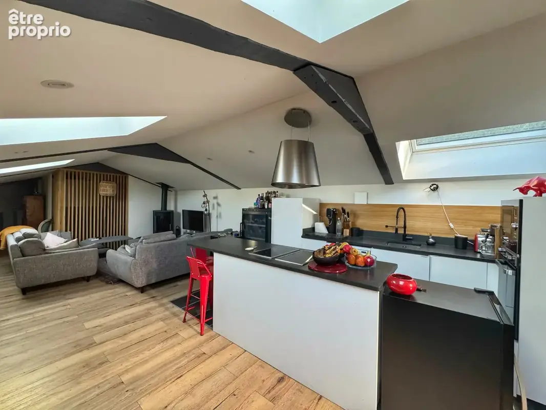 Ensemble immobilier murs commerciaux et appartement - photo 3