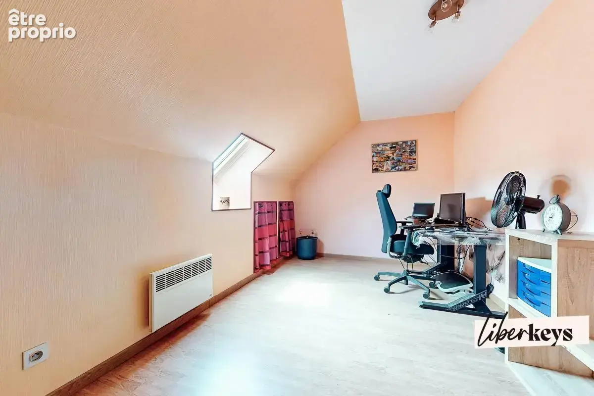 Maison familiale 7 pièces – 5 chambres – Baillet-en-France, proche centre-ville - photo 15
