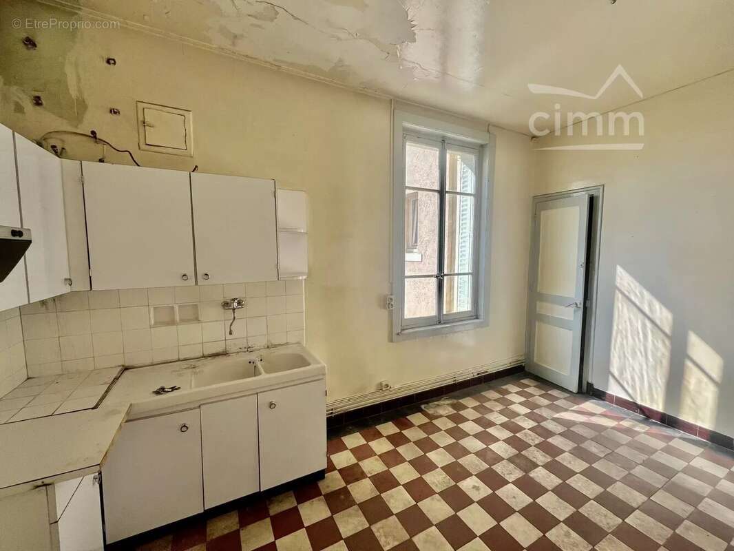 Appartement à LE PEAGE-DE-ROUSSILLON