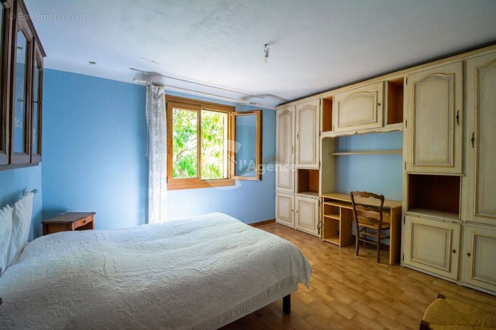 Maison à MOUGINS