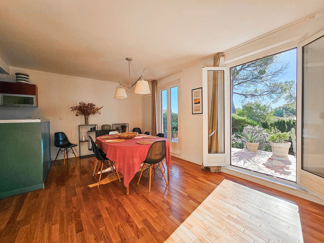 Maison à SAINT-RAPHAEL