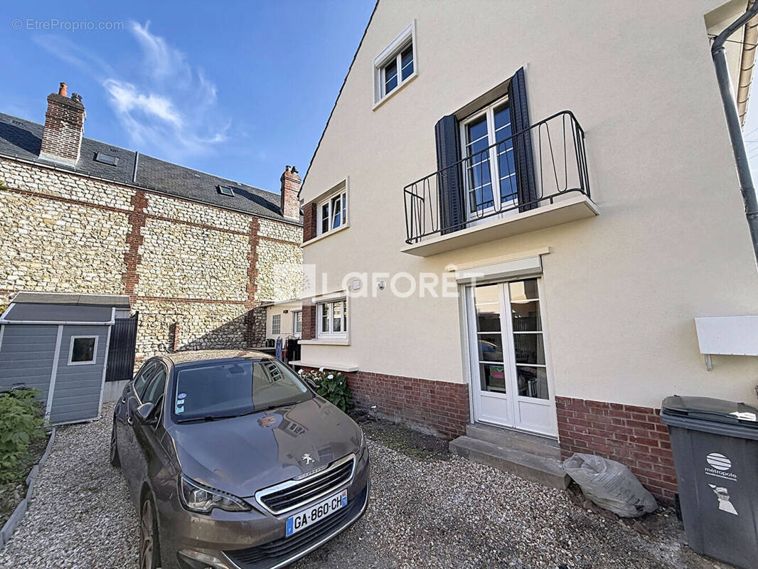 Maison à SOTTEVILLE-LES-ROUEN