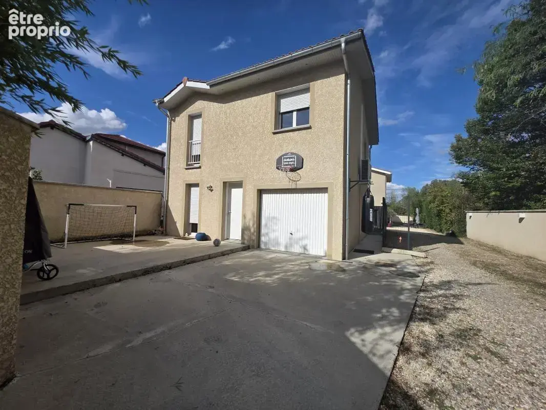 Maison - 3 Chambres - Buanderie - Garage - Deux terrasses - Proche toutes commodités - photo 18