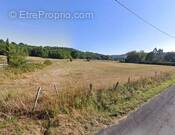 Terrain à SAINT-VIANCE