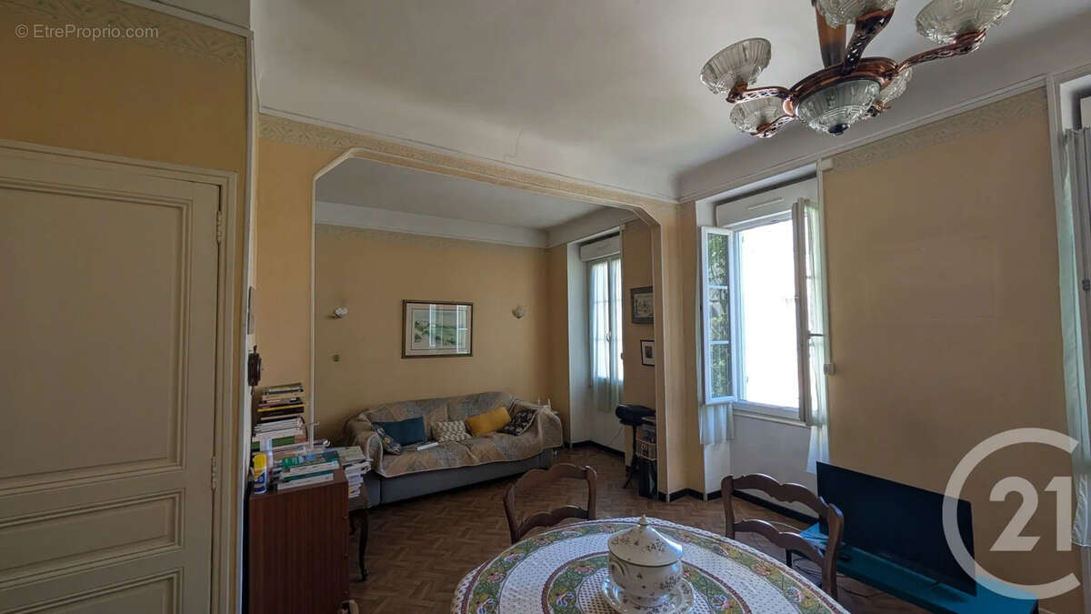 Appartement 51 m² à Marseille-4e  - photo 2
