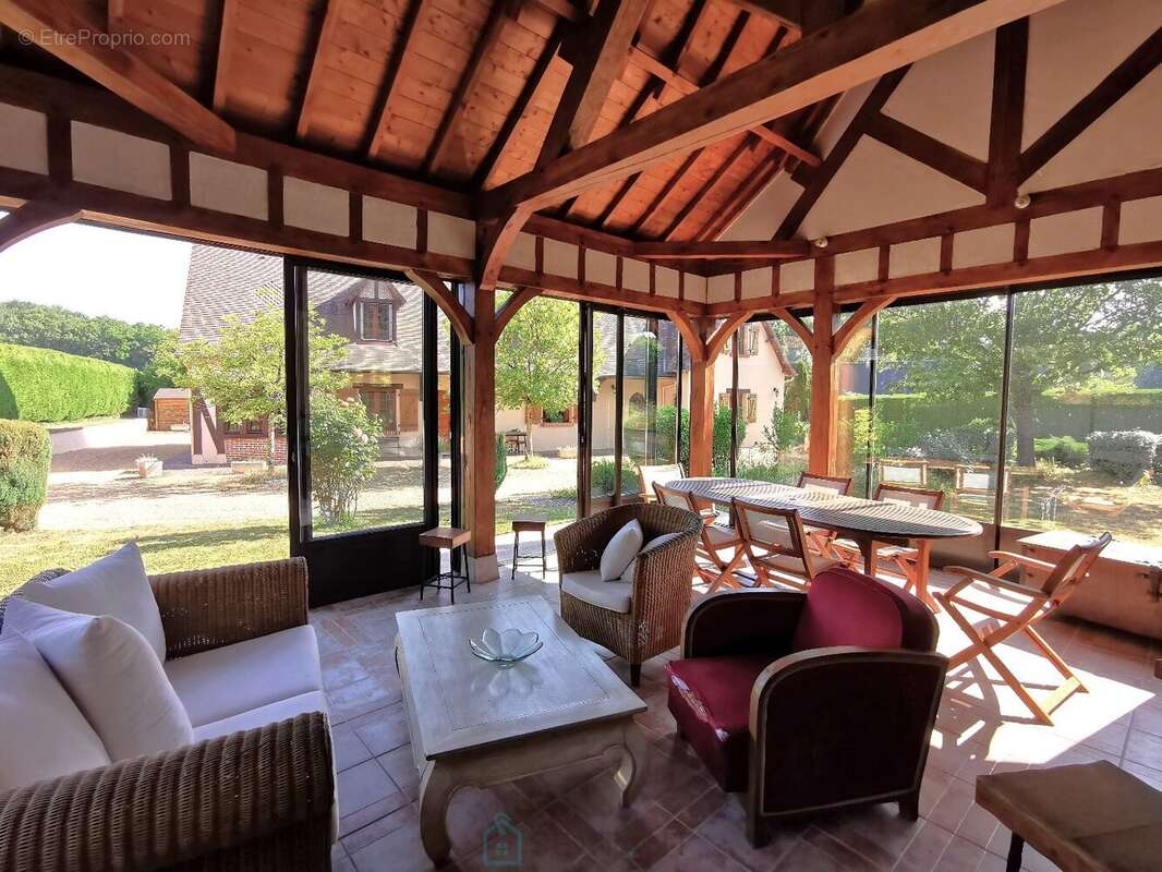 Maison à ROCHECORBON