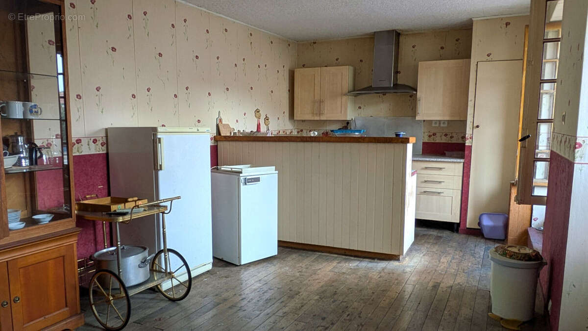 Appartement à USSON-DU-POITOU