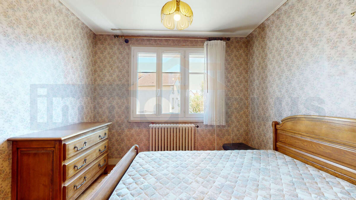 Maison à BOIS-D'ARCY