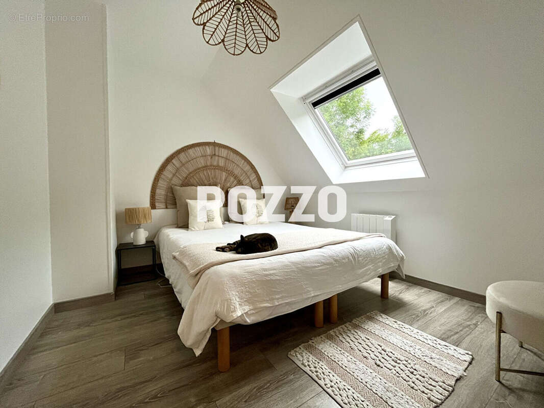 Maison Saint Planchers 6 pièce(s) 110 m2 sur 845m² - photo 16