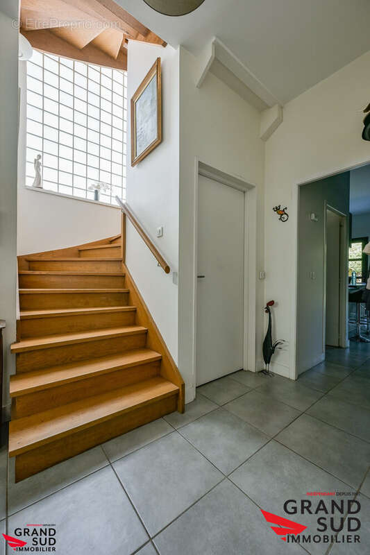 Maison 237 m² à Le Bouscat  - photo 9