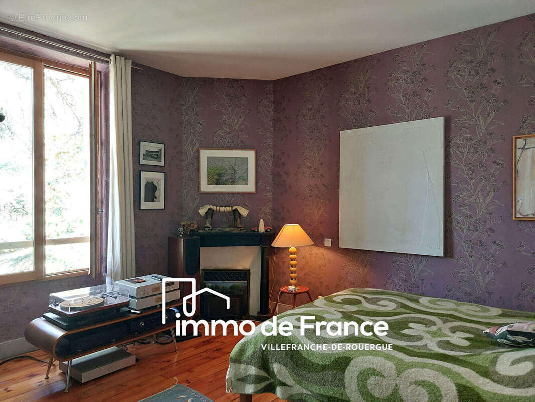 Ensemble immobilier : maison de caractère 180m² et annexe 80m² sur 9974m² - photo 9