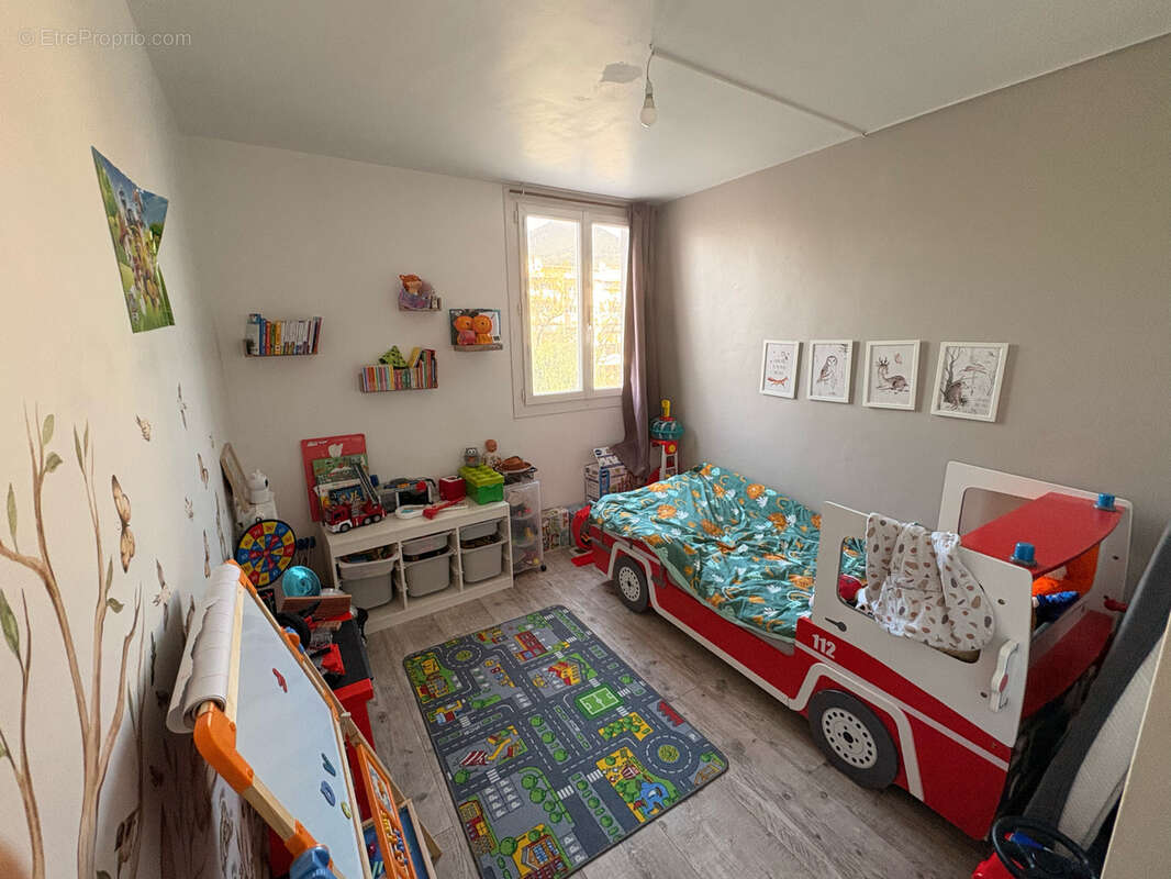 Appartement à LA VALETTE-DU-VAR