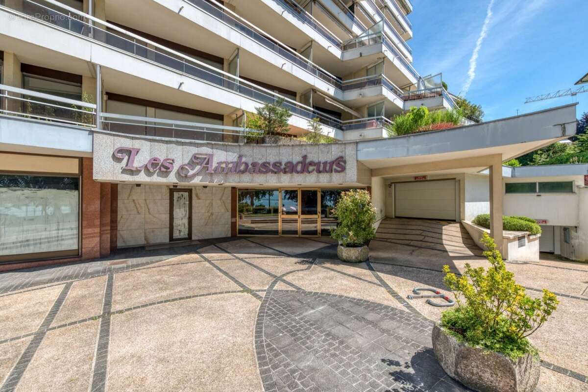 Appartement à EVIAN-LES-BAINS