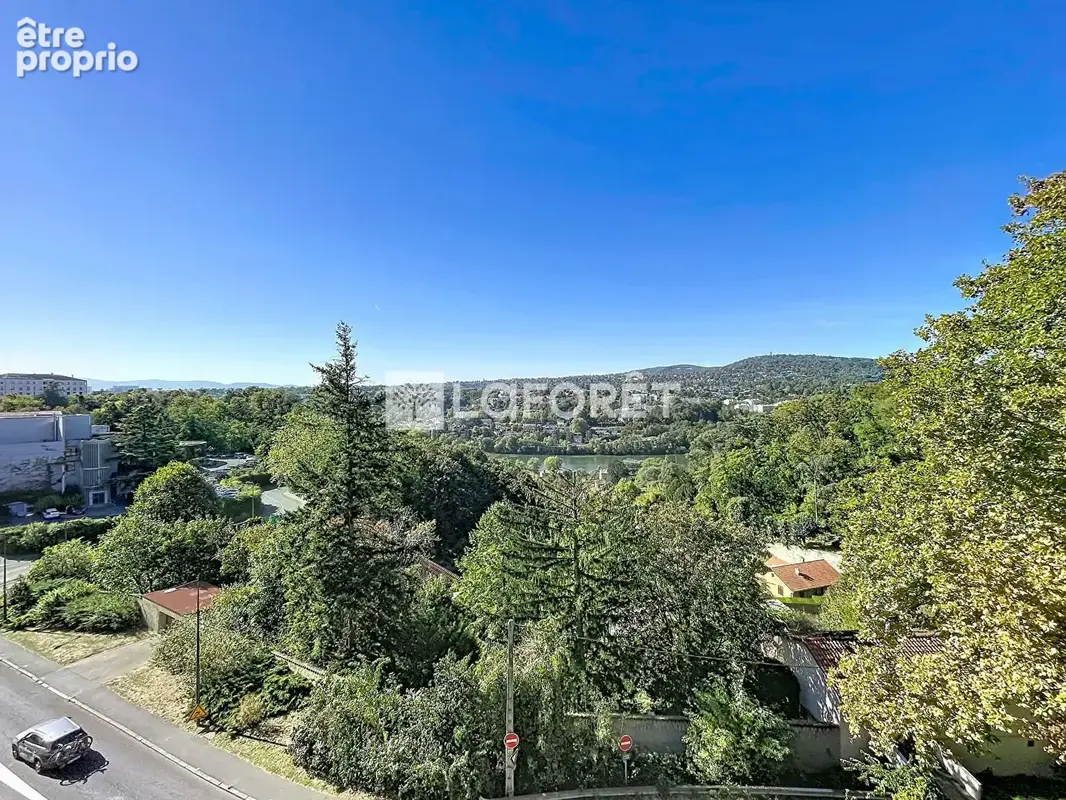 Appartement Caluire Et Cuire 3 pièce(s) 59m2 - photo 10