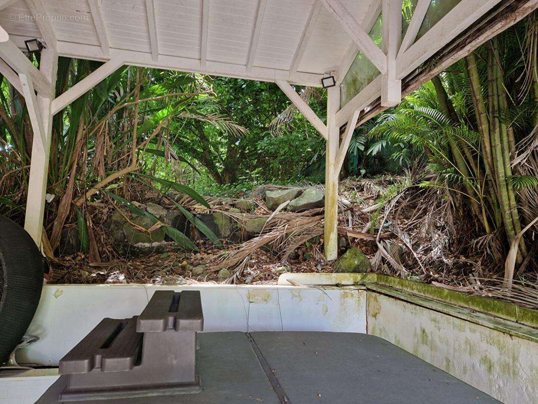 Maison à PETIT-BOURG