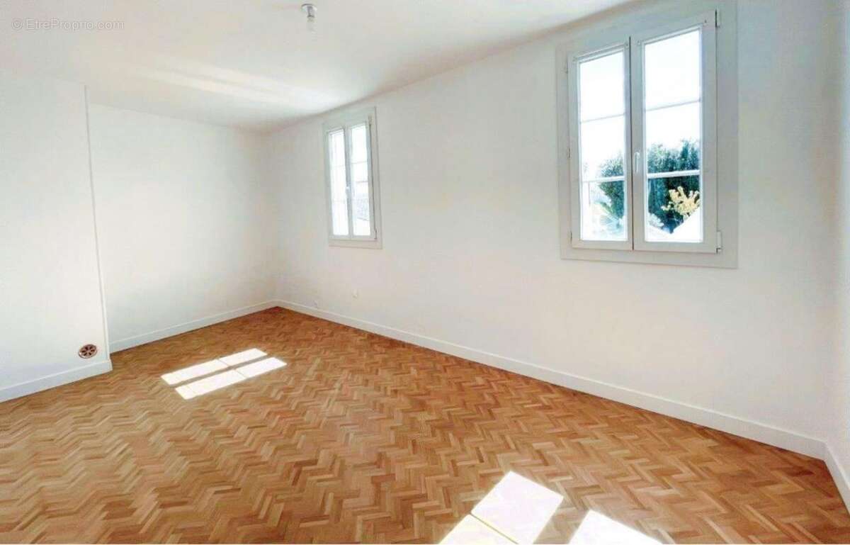 Maison esnandes - photo 8