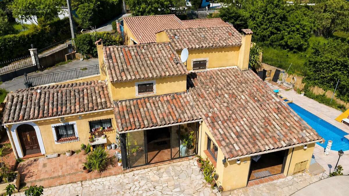 Maison à DRAGUIGNAN