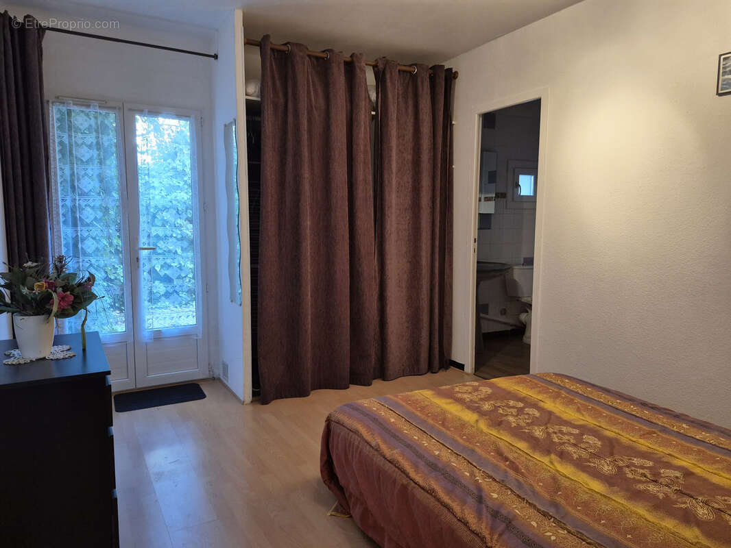 Appartement à VIAS