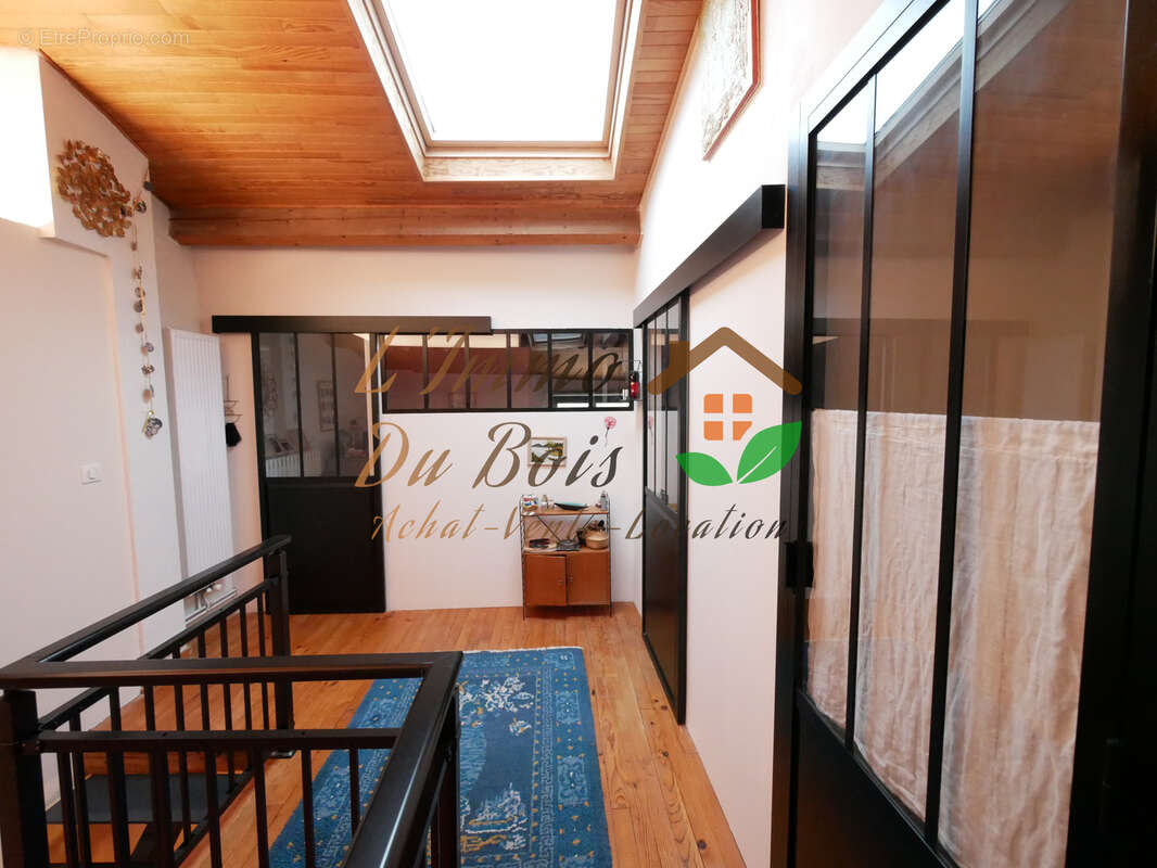 Maison à FELINES