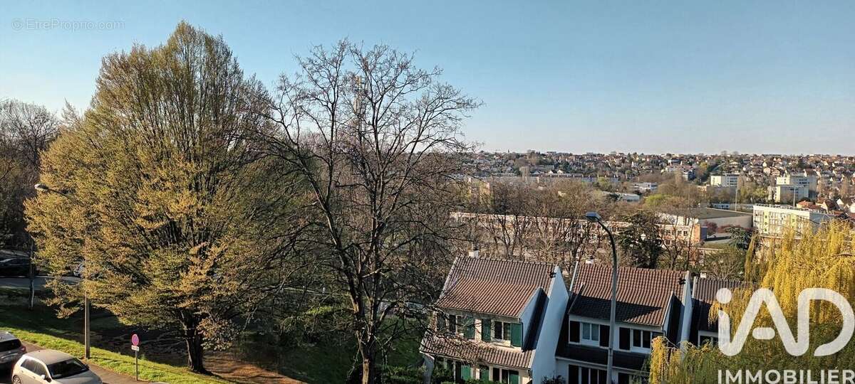 Photo 2 - Appartement à VIRY-CHATILLON