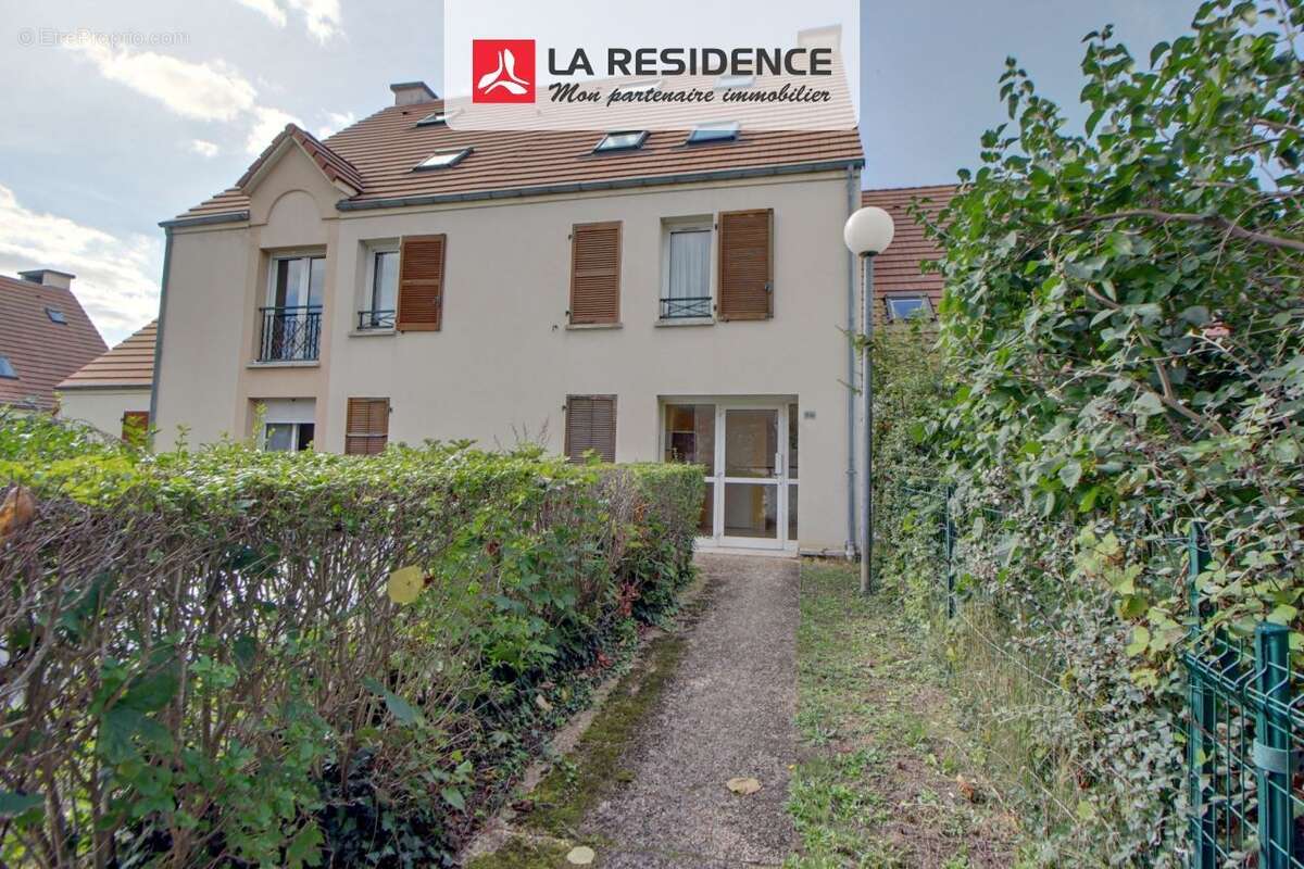 Appartement 63 m² à Les Clayes-Sous-Bois  - photo 6