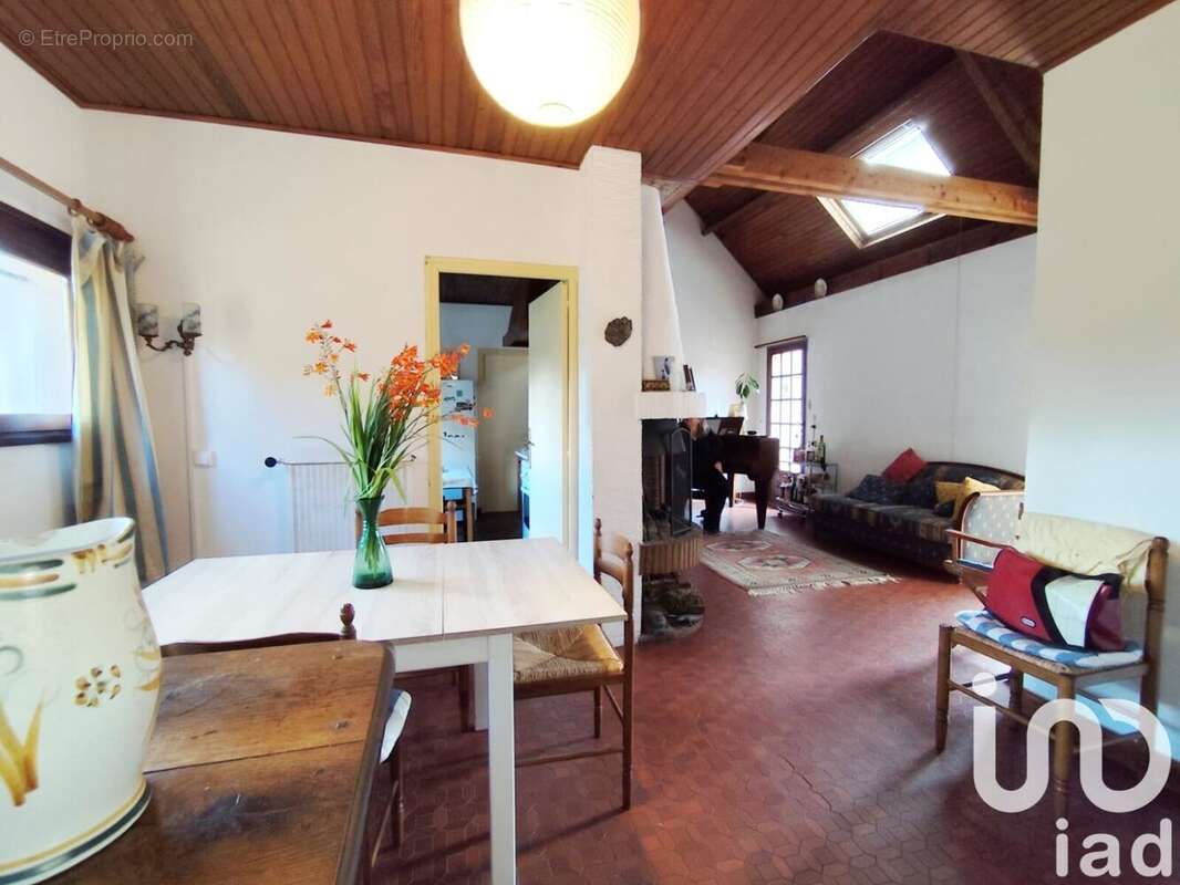 Photo 2 - Maison à THIVARS