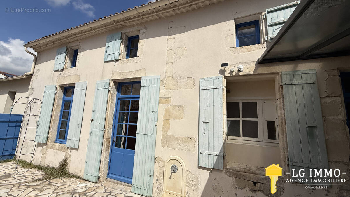 Maison à SAUJON
