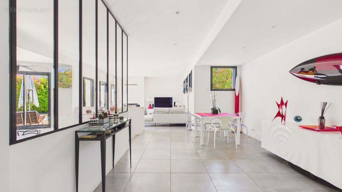 Maison Anglet 6 pièce(s) 180 m2 - photo 4