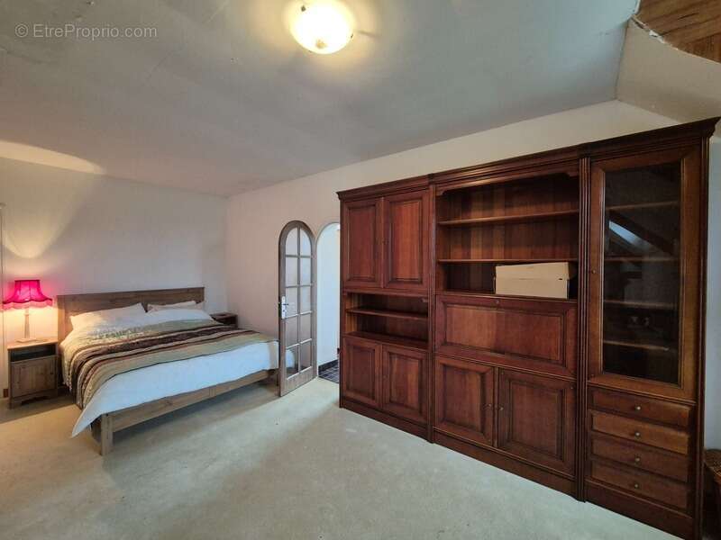 Maison à vendre GARGILESSE DAMPIERRE (36) 4 chambres 167 m² garage, terrasse, terrain 3224 m² - photo 6