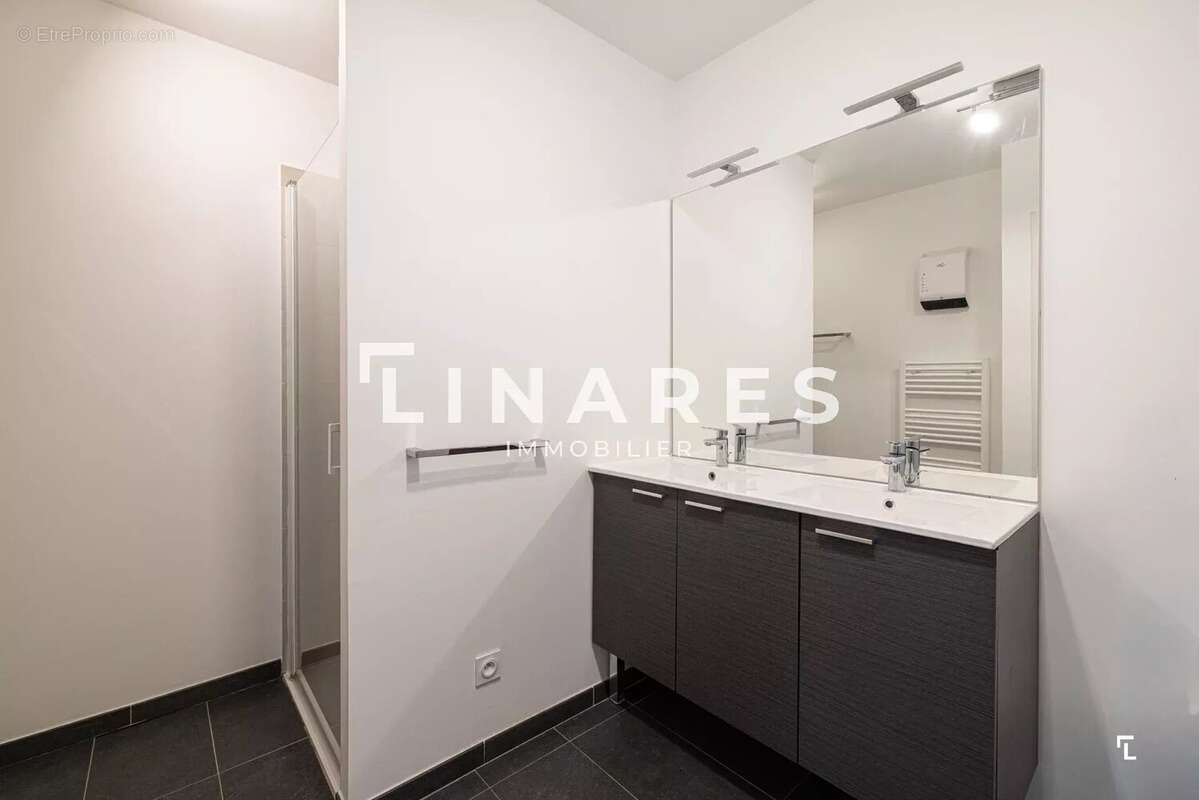 Appartement à MARSEILLE-12E