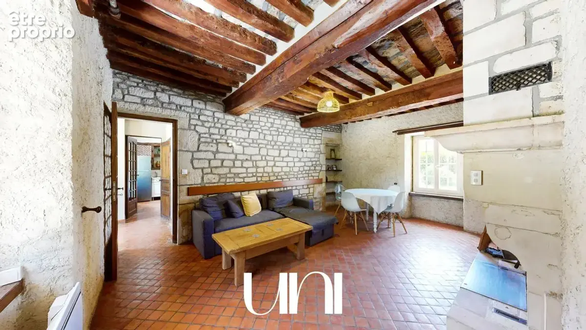 Maison 8 pièces de 232 m2 avec dépendances - SAINT ANDRE SUR ORNE - photo 10
