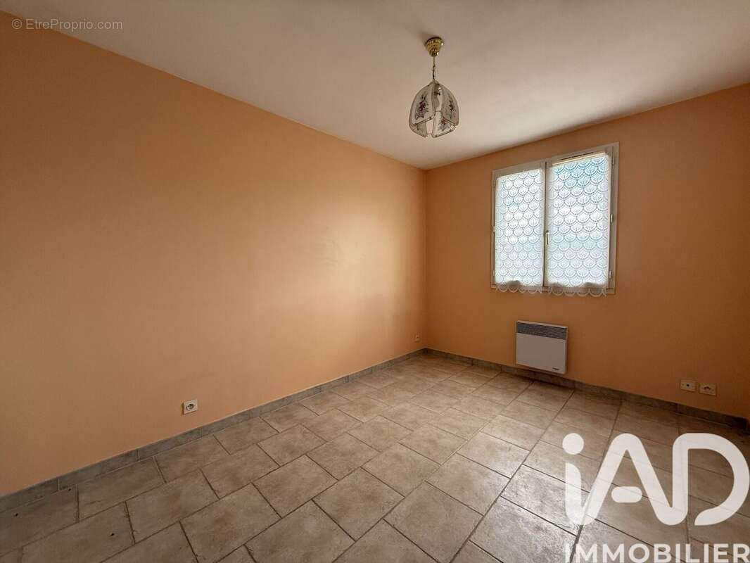 Photo 5 - Maison à VENELLES