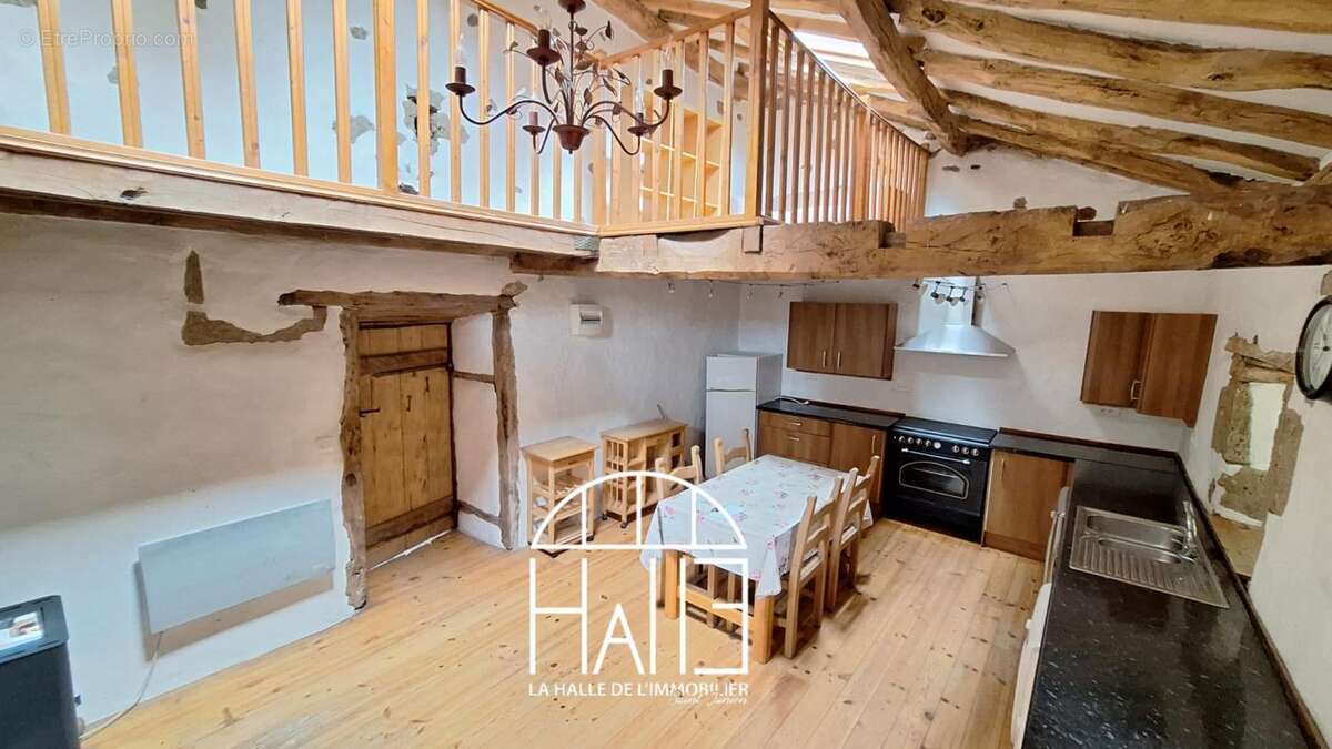 Maison 143 m² à Pressignac  - photo 7