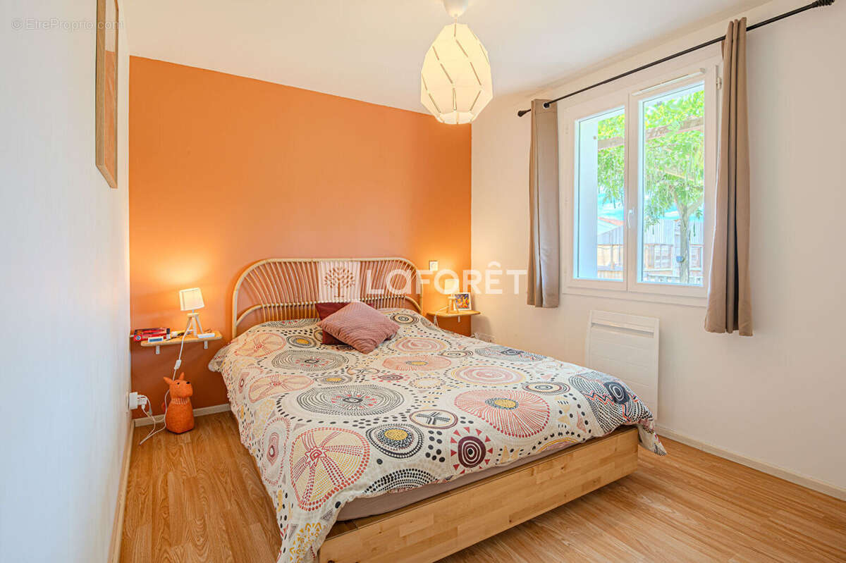 Maison Escource 6 pièce(s) 118 m2 - photo 6