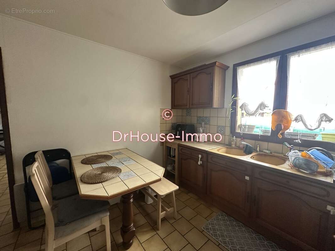 Maison à LE HAILLAN