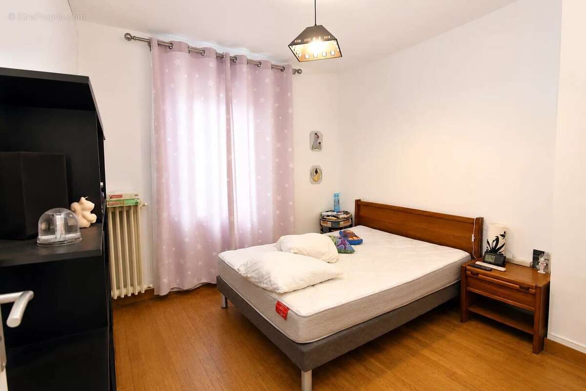 Pavillon de 82 m² sur Vaujours !! - photo 6