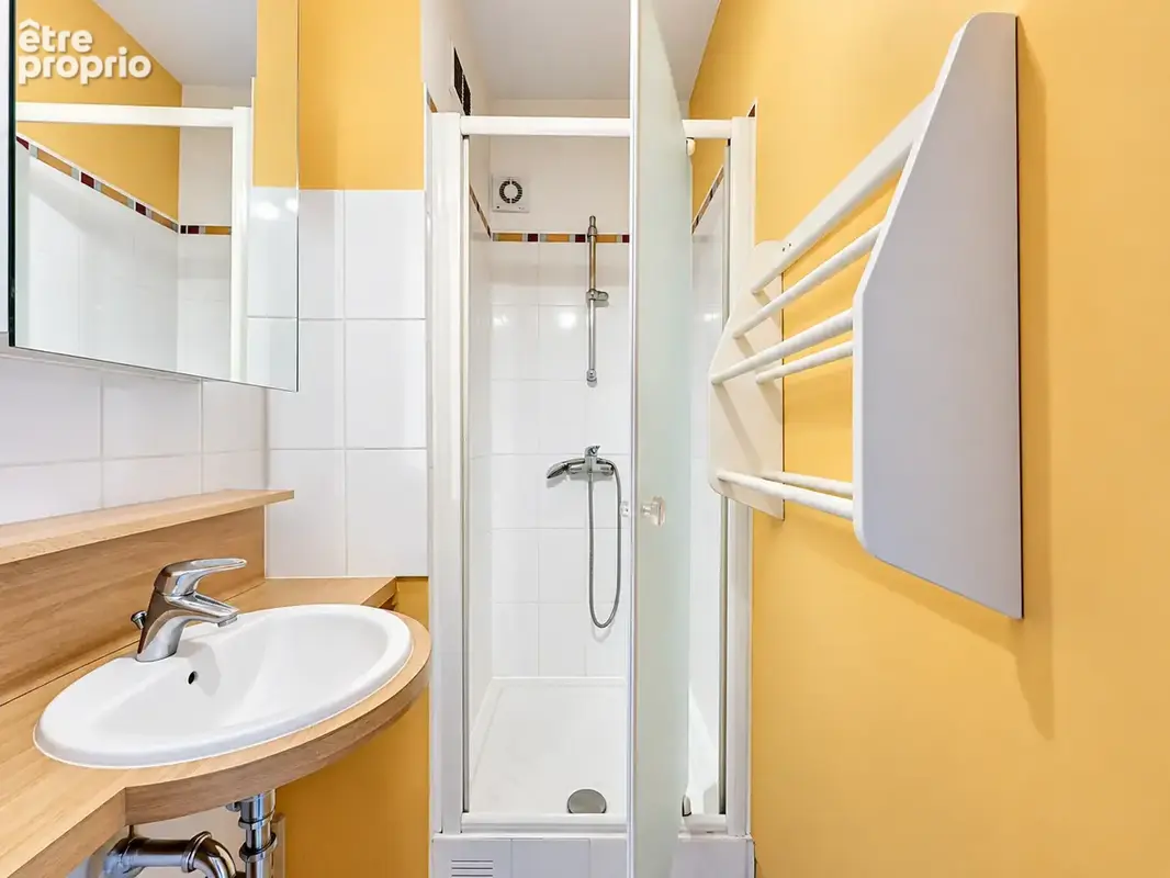 Secteur Charcot — Un appartement traversant de 106 m2, une nouvelle histoire à écrire. - photo 11