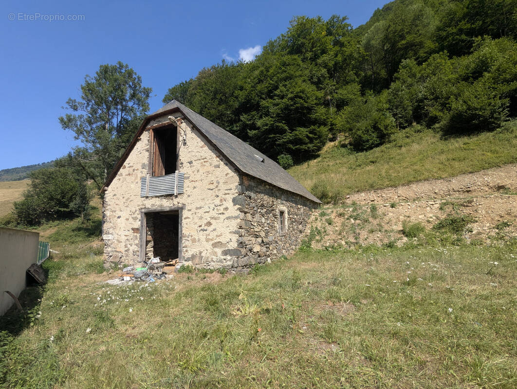 Val d'azun grange a renover - photo 2
