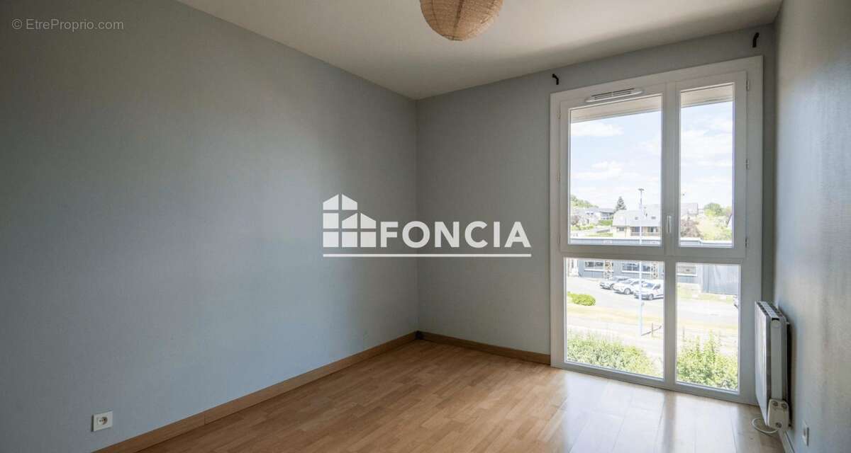 T4 de 100 m² avec garage, cave, climatisation et vue dégagée – Les Balquières - photo 6