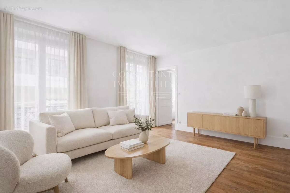 Appartement à LEVALLOIS-PERRET