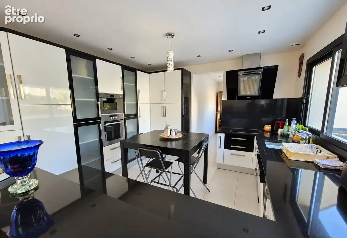 Maison 8 pièces 210 m² à vendre à Fontenay-Les-Briis (91640) - photo 4
