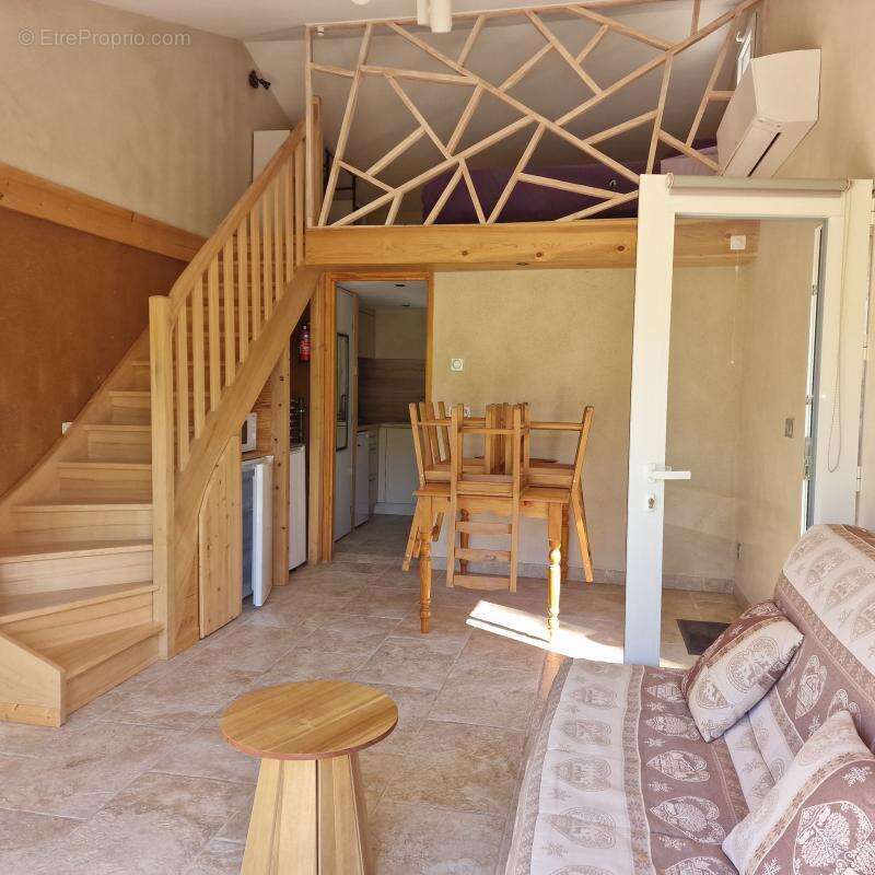 Maison à SAINT-SAUVEUR-GOUVERNET