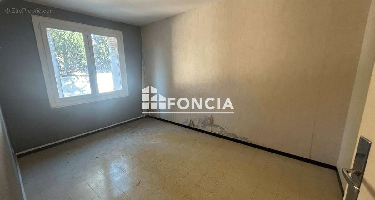 Appartement à SORGUES