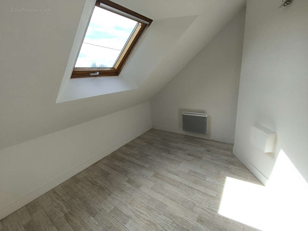 Maison à VILLEDIEU-LES-POELES