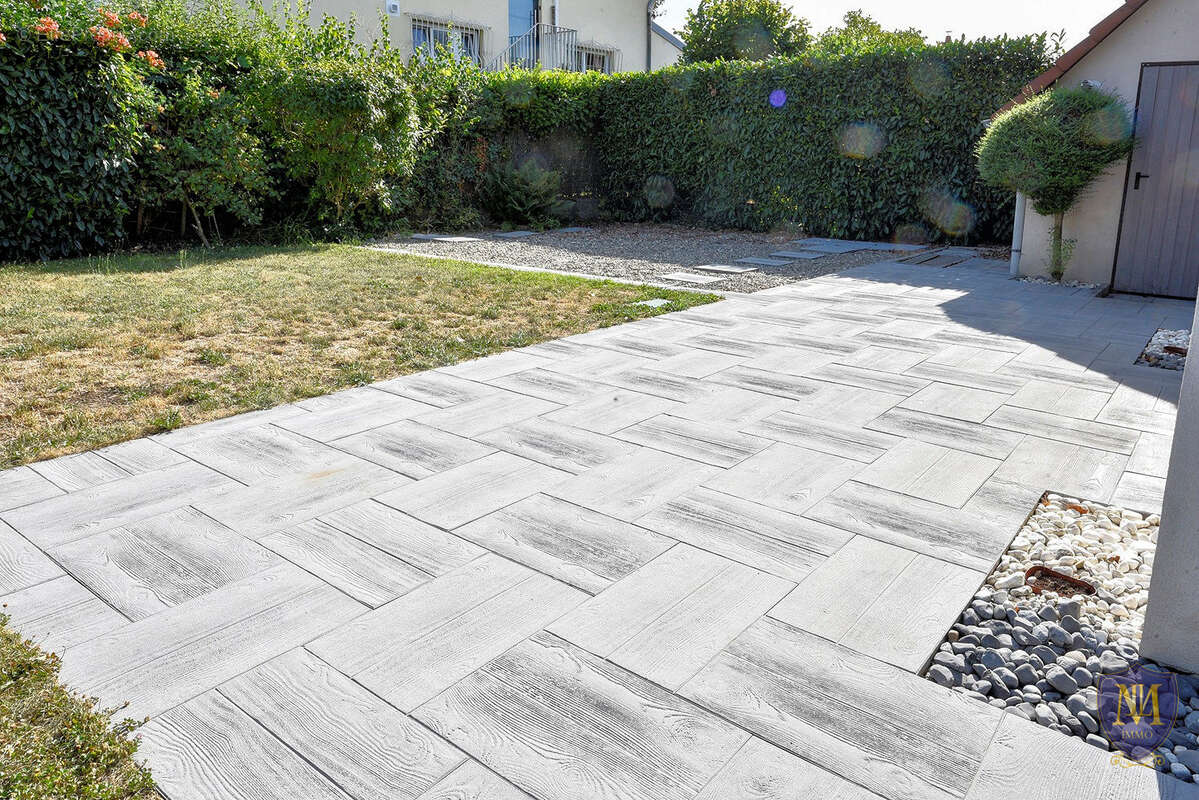 Habsheim au calme belle maison 6 pièces de 116 m2 sur 3,50 ares de terrain - photo 10